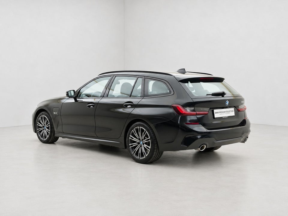 BMW 330e 2,0 Touring M-Sport aut. 5d