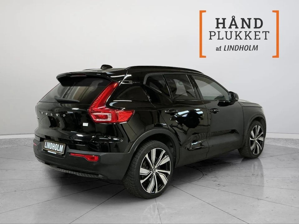 Volvo XC40 P8 ReCharge Twin Pro 5d