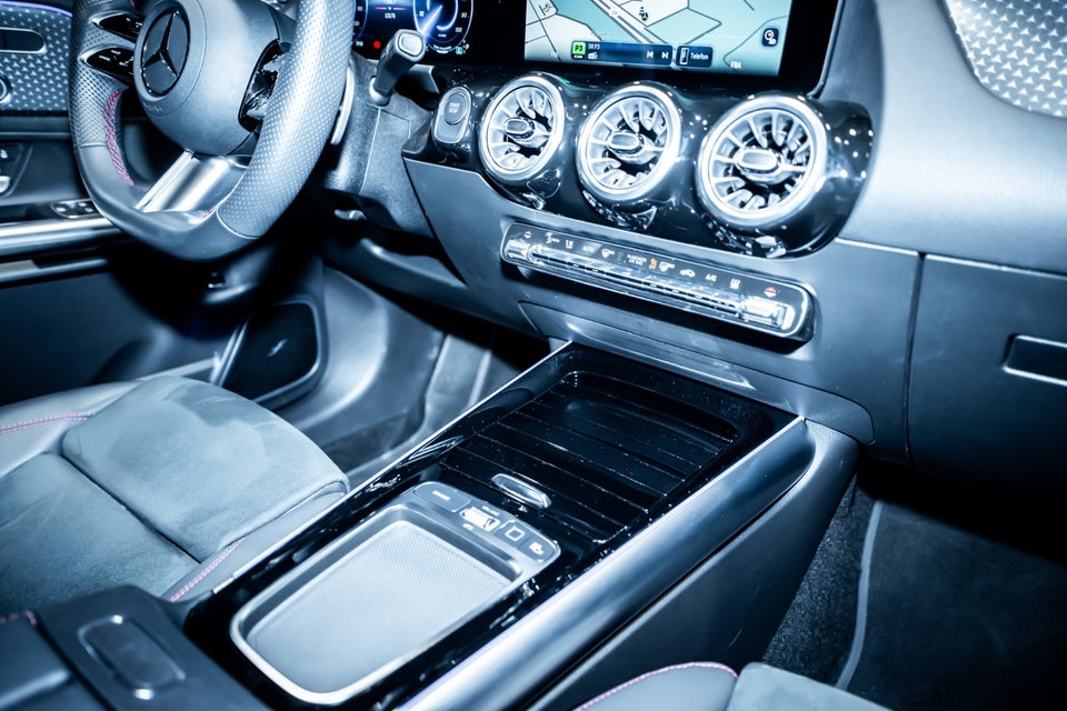 Mercedes EQA250+ AMG Premium 5d