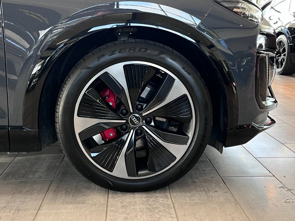 Audi Q6 e-tron Edition One S-line quattro 5d