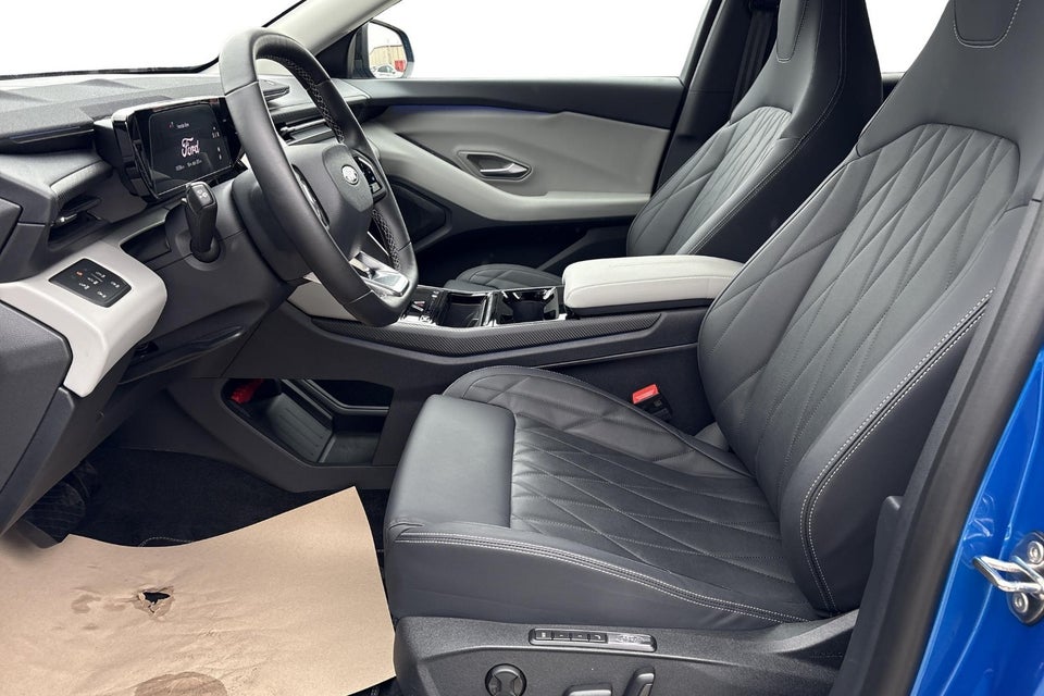 Ford Explorer 77 Premium Extended Range 5d