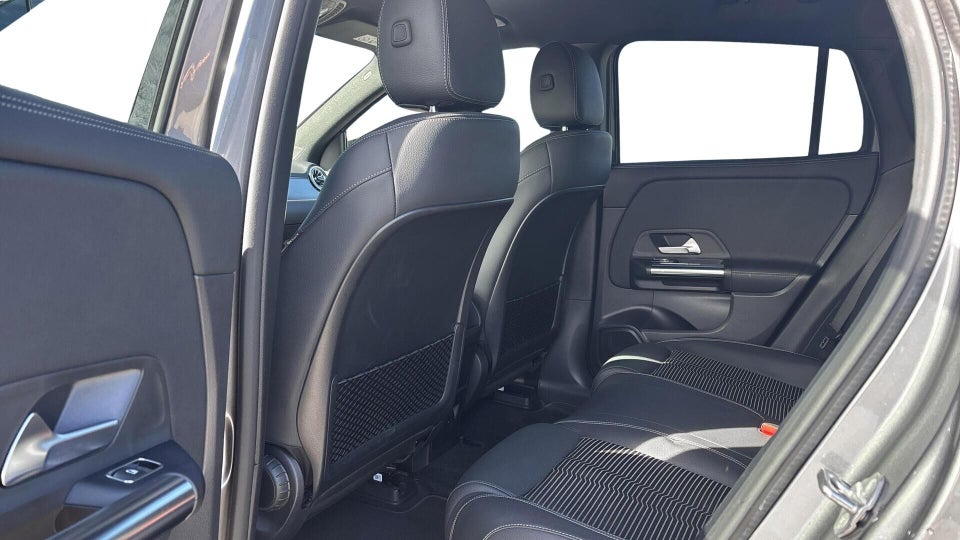 Mercedes EQA250 Progressive 5d
