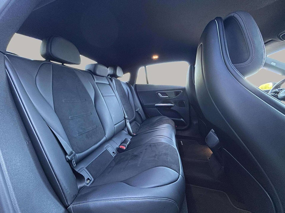 Mercedes EQE500 AMG Line 4Matic 4d