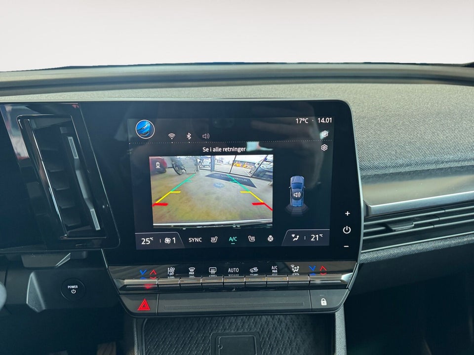 Renault Megane E-Tech 40 Equilibre 5d