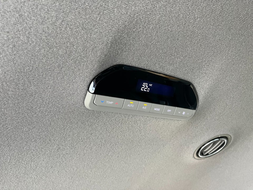 Kia EV9 76 Standard Range Upgrade RWD 7prs 5d