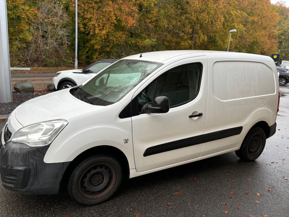 Peugeot Partner 1,6 BlueHDi 100 L1 Flex Van 5d