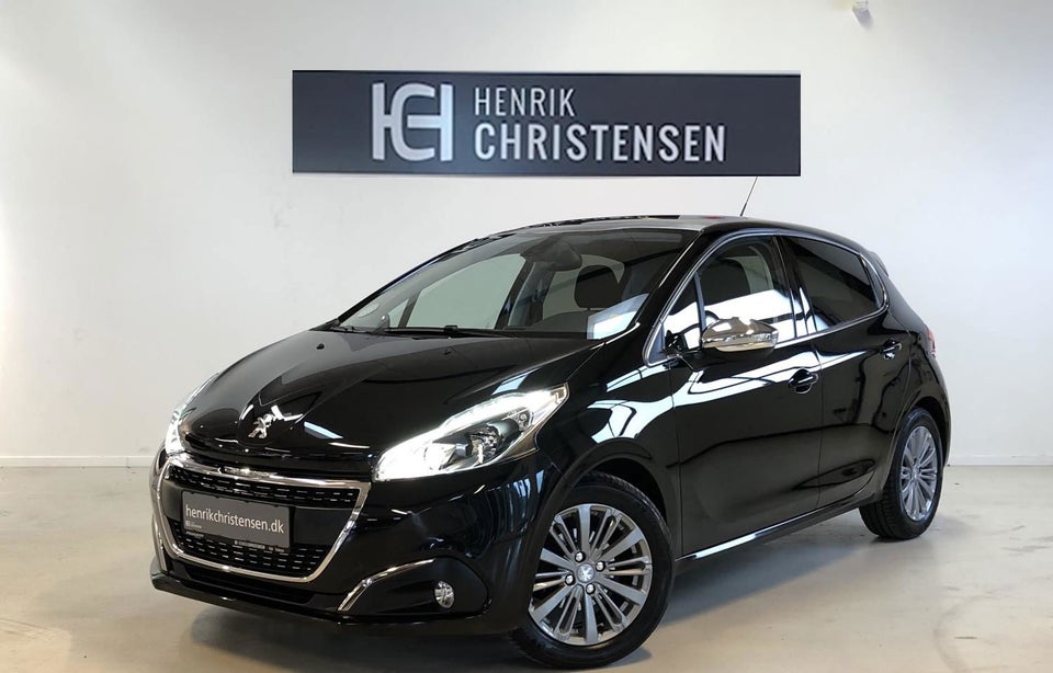 Peugeot 208 1,2 VTi 82 Selection Sky 5d