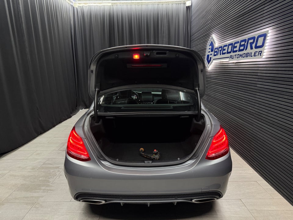 Mercedes C180 1,6 AMG Line aut. 4d