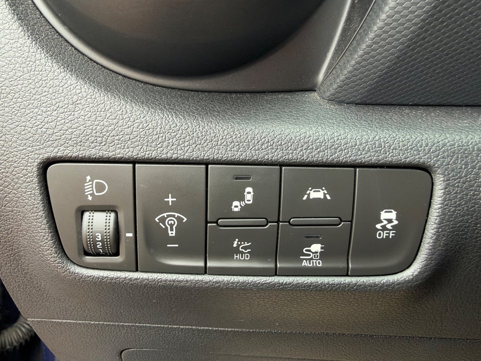 Hyundai Kona 64 EV Premium 5d