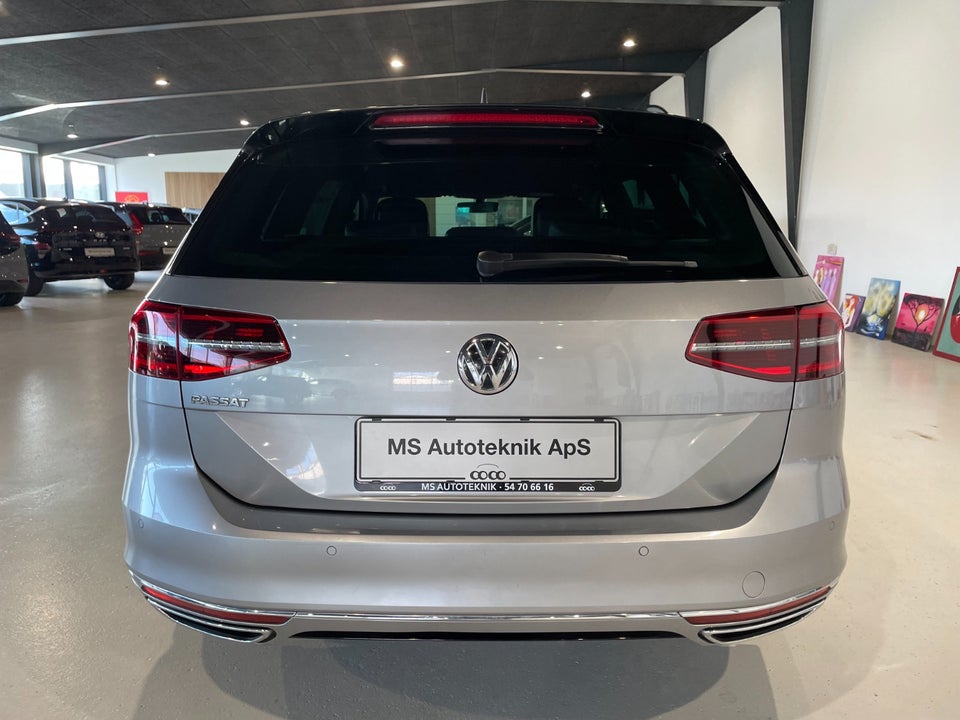 VW Passat 2,0 TDi 150 Highline R-line Variant DSG 5d