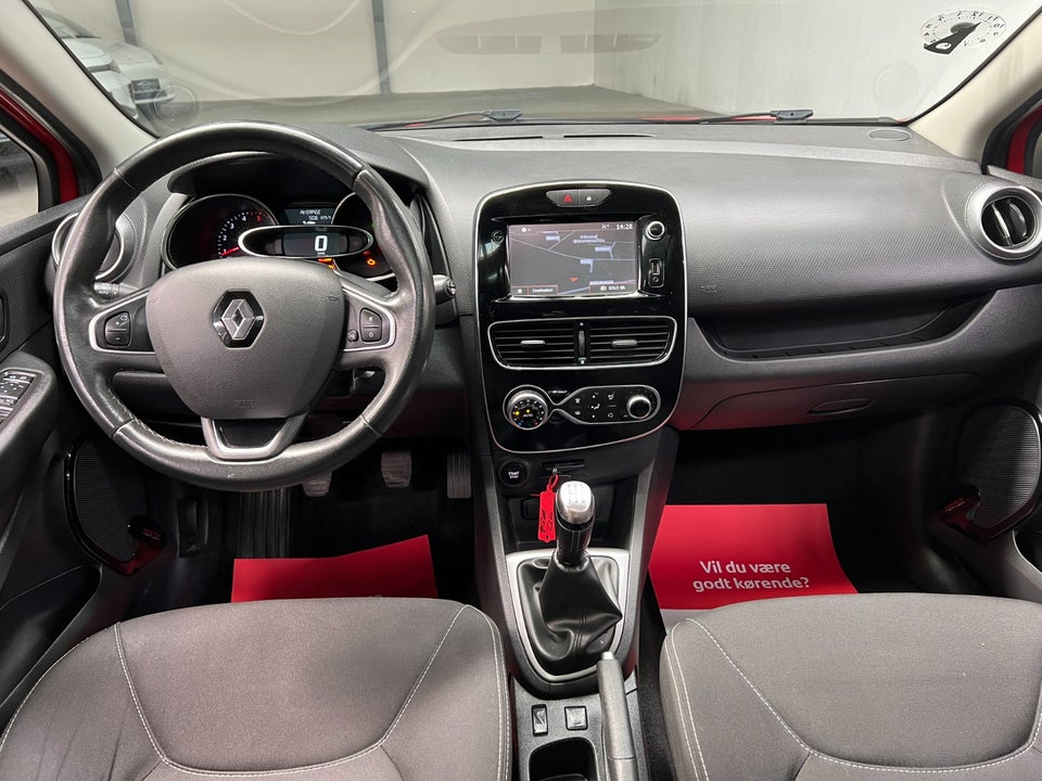 Renault Clio IV 1,5 dCi 90 Limited Sport Tourer 5d