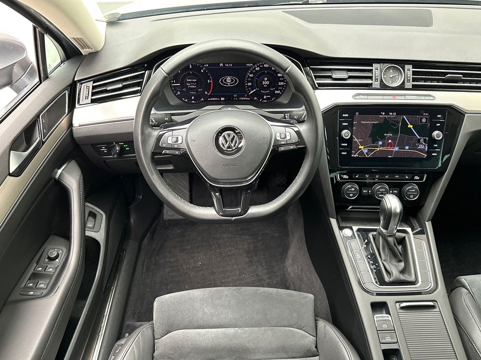 VW Passat 2,0 TDi 150 Highline Variant DSG 5d