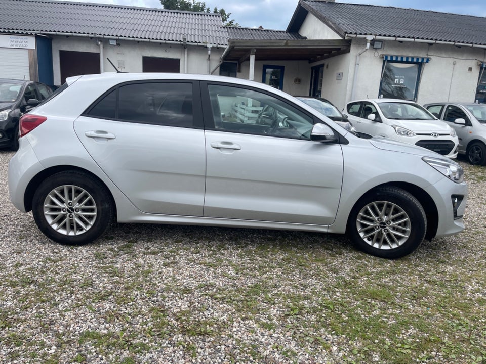 Kia Rio 1,25 MPi Prestige+ 5d