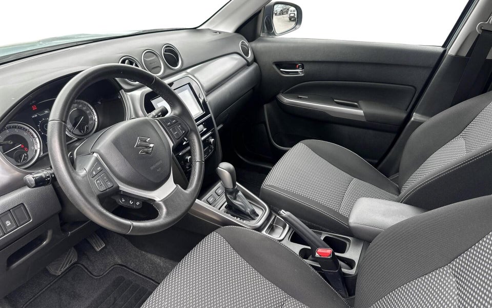 Suzuki Vitara 1,4 Boosterjet Active aut. 5d