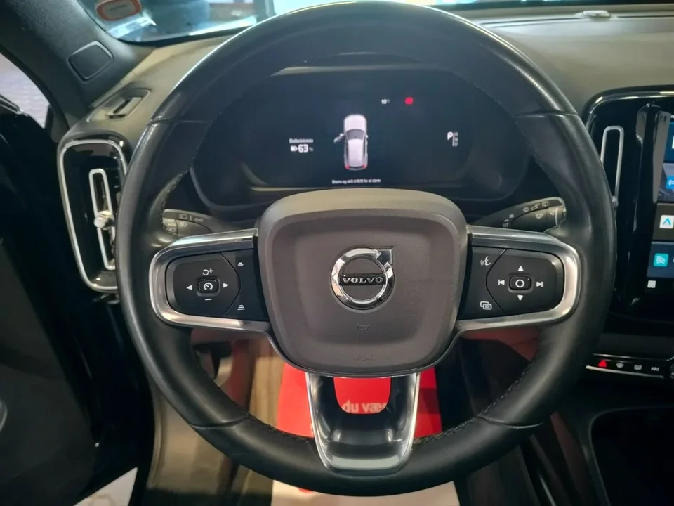 Volvo XC40 P6 ReCharge Core 5d