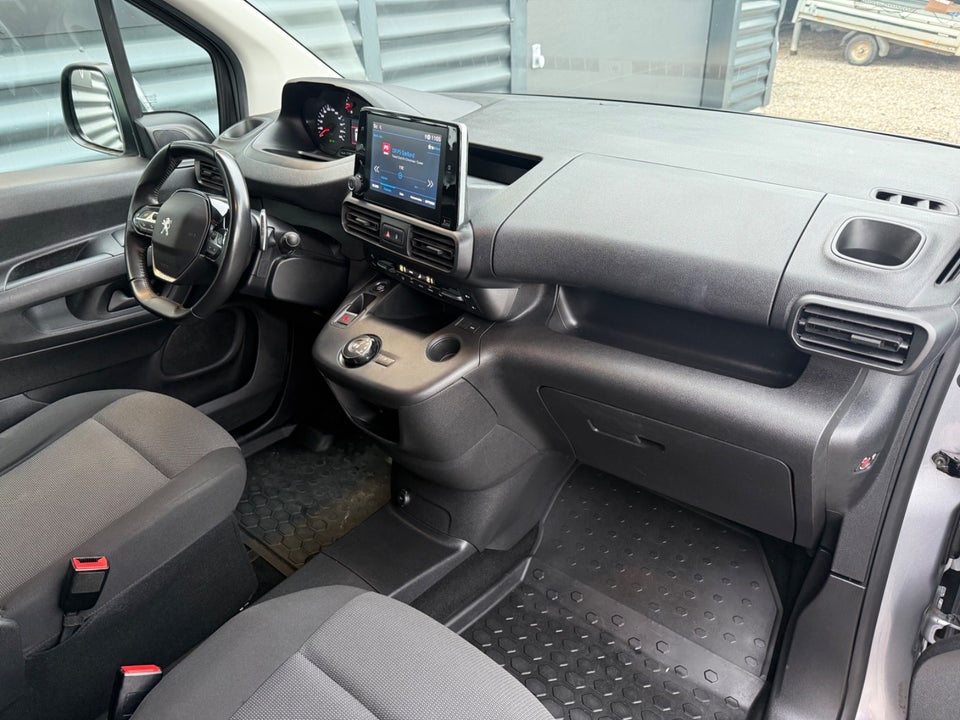 Peugeot Partner 1,5 BlueHDi 130 L1V1 Ultimate EAT8 Van