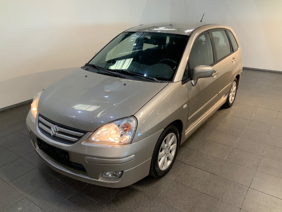 Suzuki Liana 1,6  5d