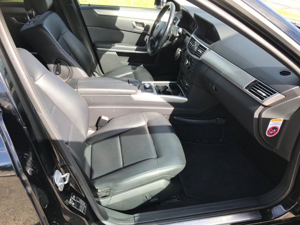 Mercedes E200 2,2 CDi stc. aut. BE 5d