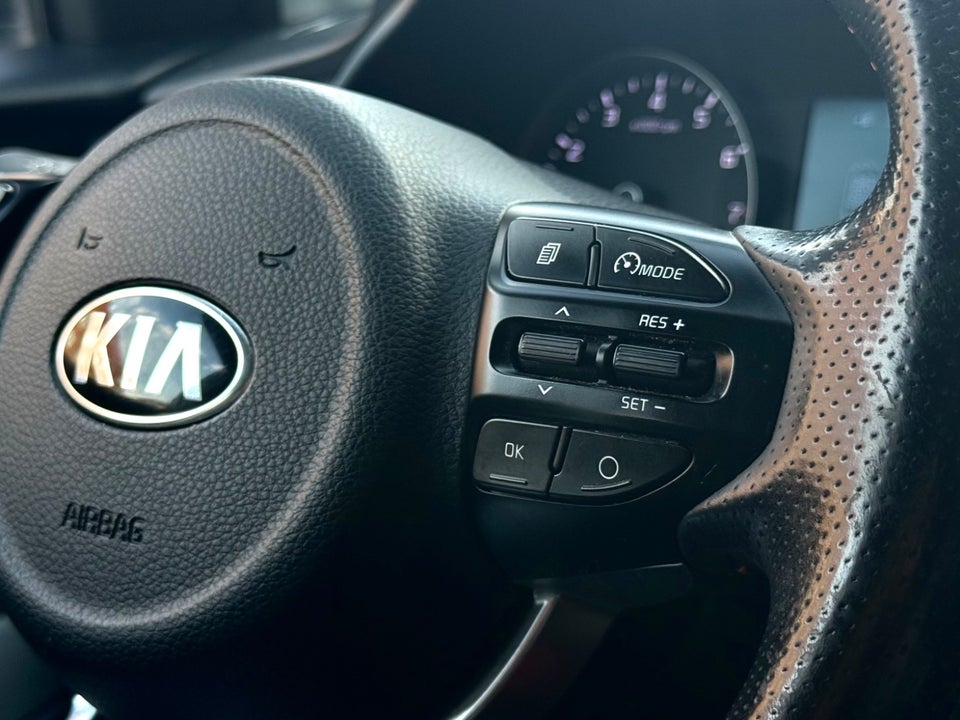 Kia Stonic 1,0 T-GDi Attraction+ 5d