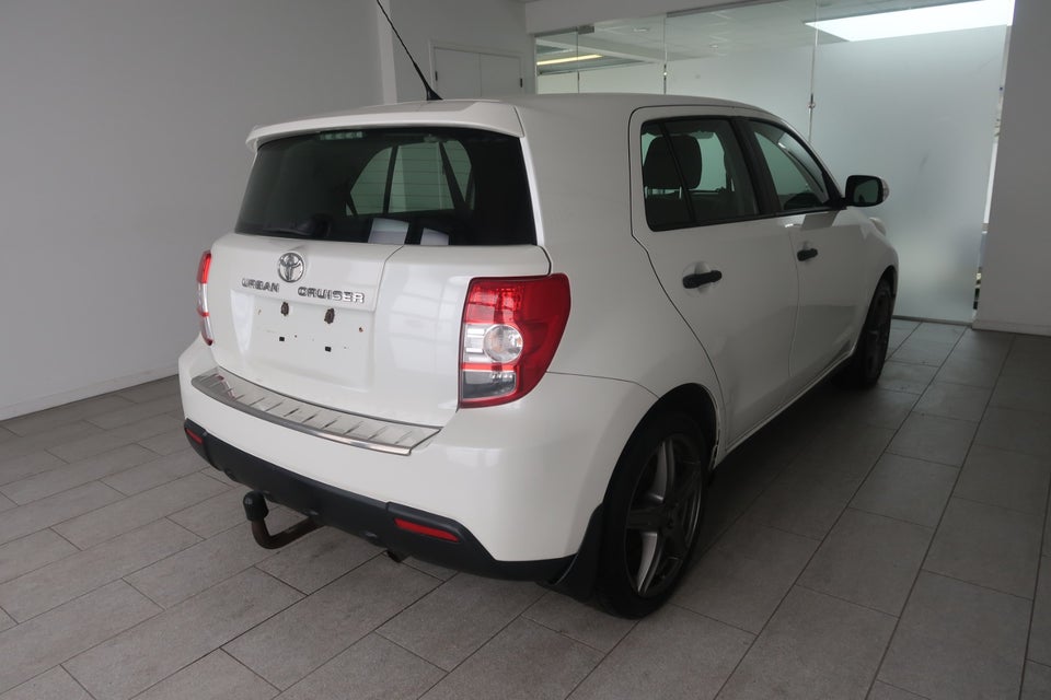 Toyota Urban Cruiser 1,3 VVT-i T1 5d