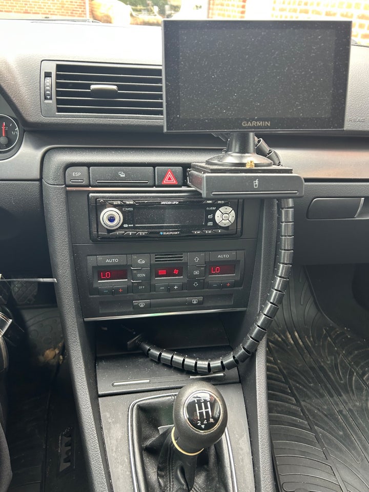 Audi A4 2,0  4d