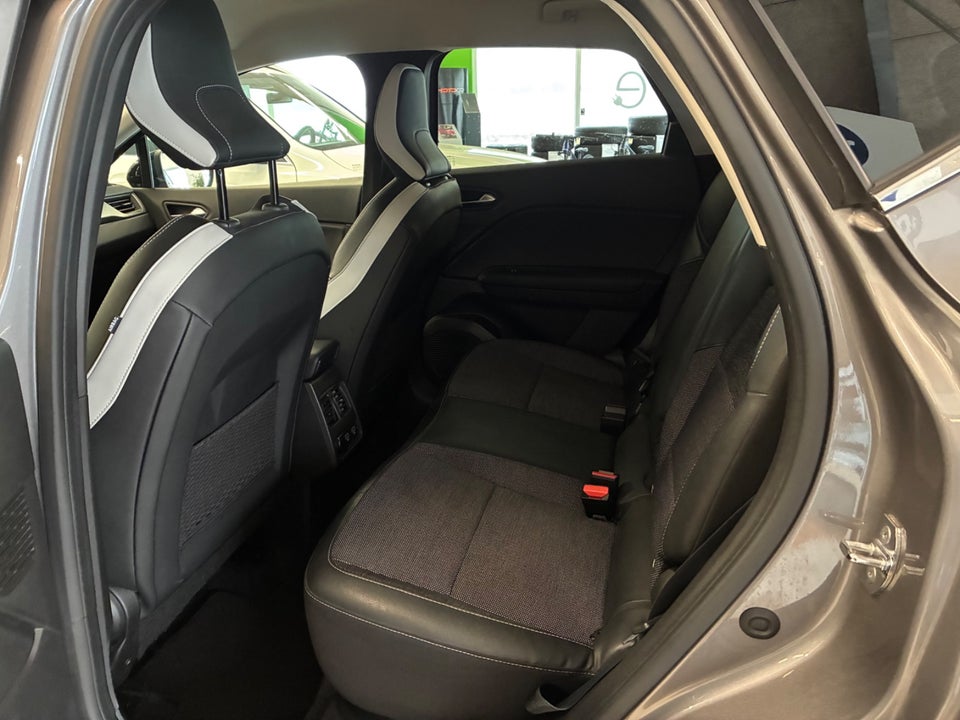 Renault Captur 1,6 E-Tech Intens 5d