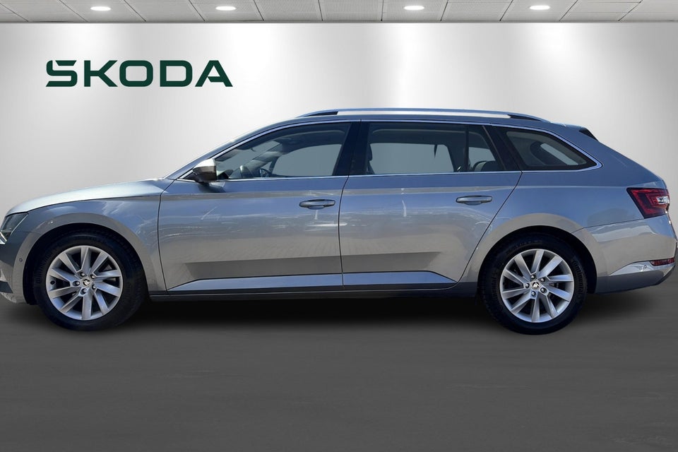 Skoda Superb 1,5 TSi 150 Style Business Combi DSG 5d