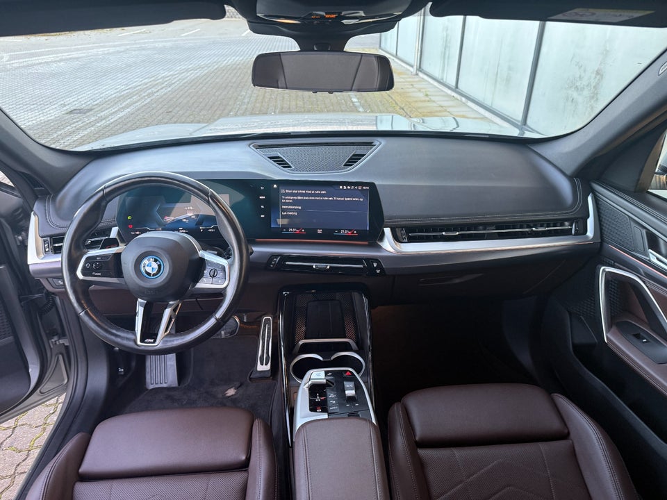 BMW iX1 xDrive30 M-Sport Premium 5d