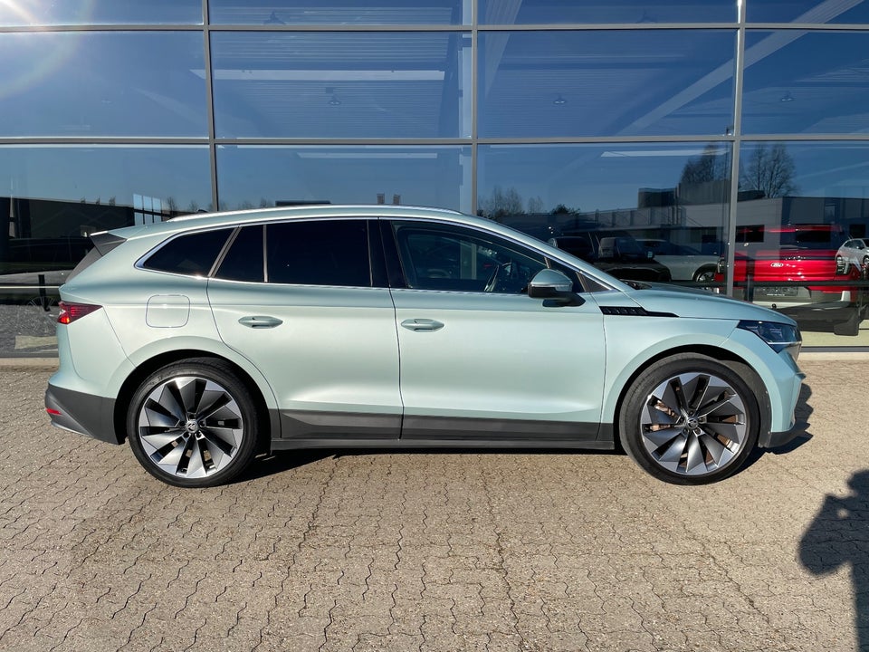 Skoda Enyaq 80 iV Suite 5d