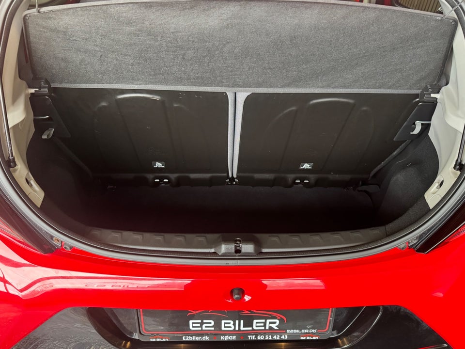 Toyota Aygo 1,0 VVT-i x-press 5d