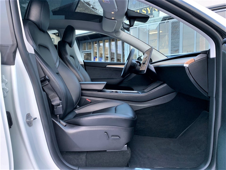 Tesla Model Y Performance AWD 5d