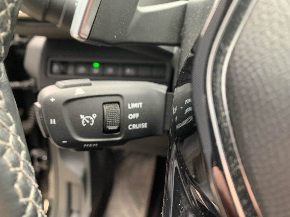 Peugeot 3008 1,2 PureTech 130 Allure Pack EAT8 5d