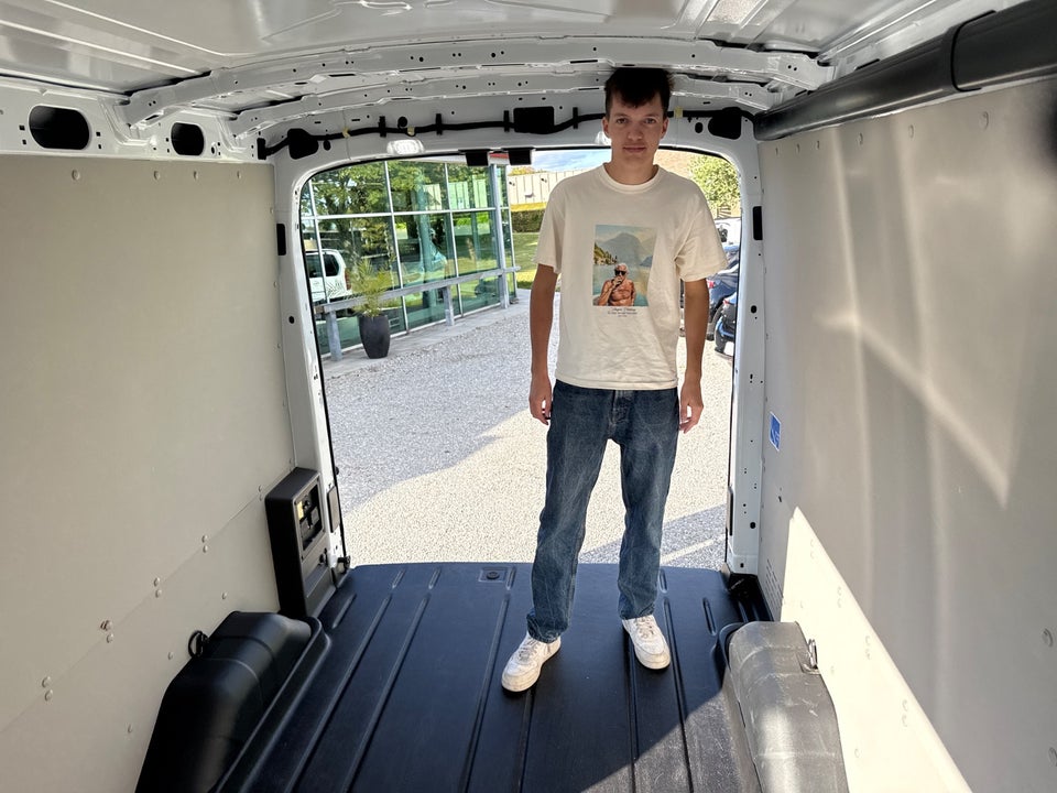 Ford E-Transit 350 L3 Van 68 Trend H2 RWD