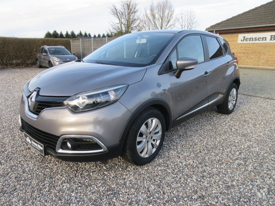 Renault Captur 0,9 TCe 90 Expression 5d