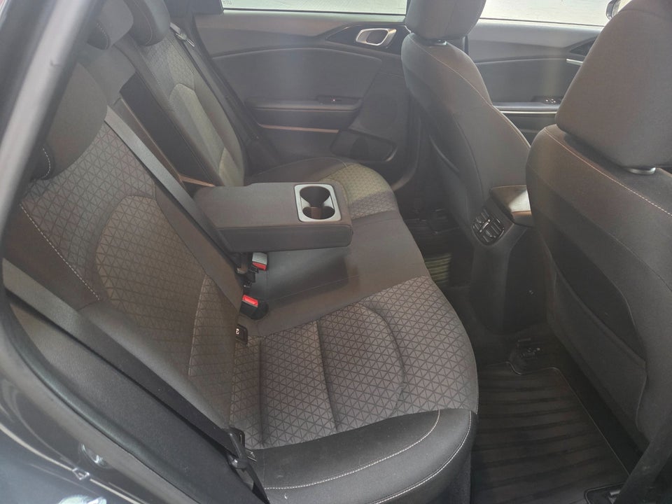Kia Ceed 1,6 PHEV Prestige SW DCT 5d