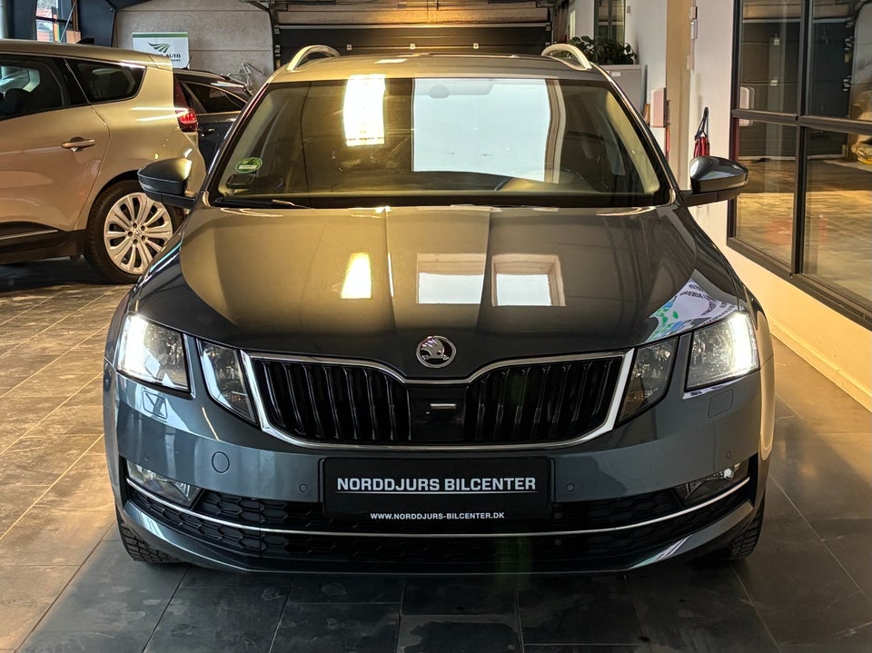 Skoda Octavia 1,8 TSi 180 Style Combi DSG 5d