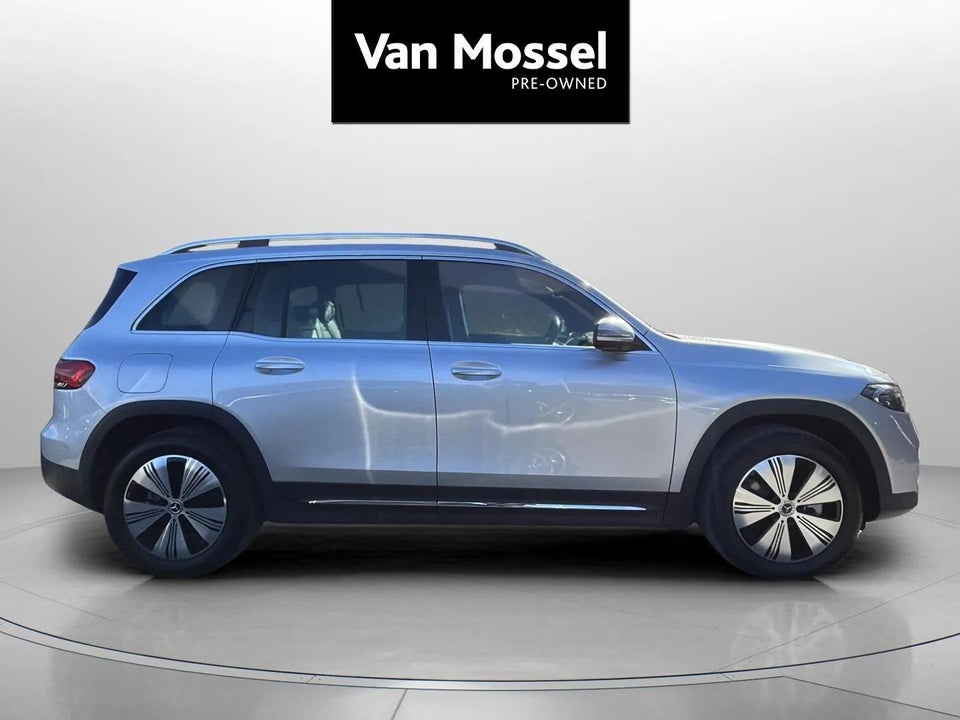 Mercedes EQB250 Progressive 5d