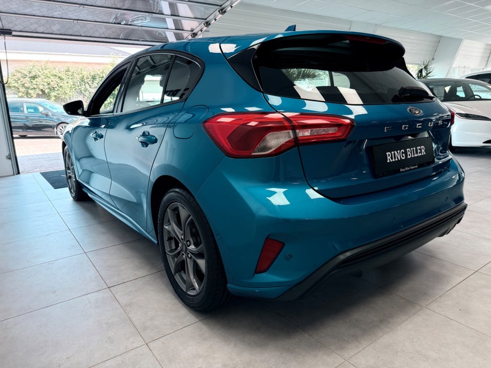 Ford Focus 1,0 EcoBoost ST-Line 5d