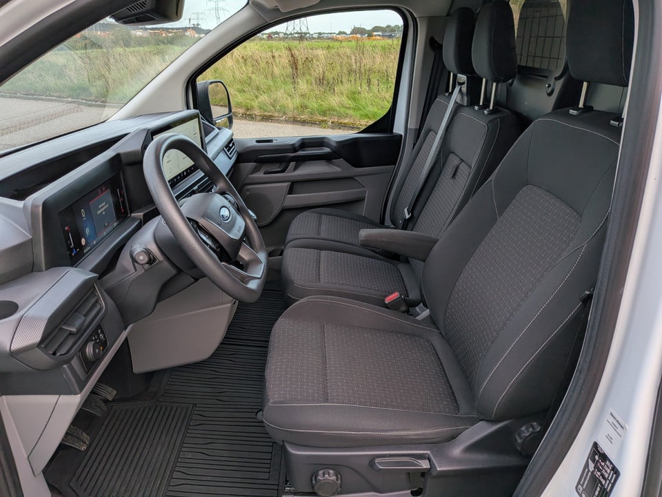 Ford Transit Custom 300 L2 2,0 EcoBlue Trend
