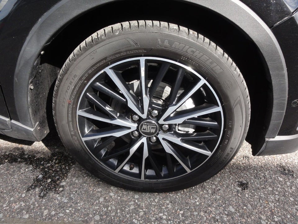 Toyota C-HR 1,8 Hybrid C-ULT CVT 5d