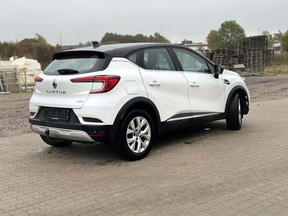 Renault Captur 1,6 E-Tech Intens 5d
