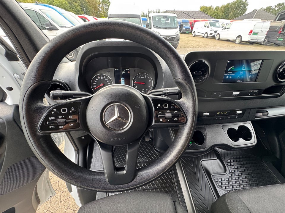 Mercedes Sprinter 317 2,0 CDi A3 Kassevogn aut. RWD