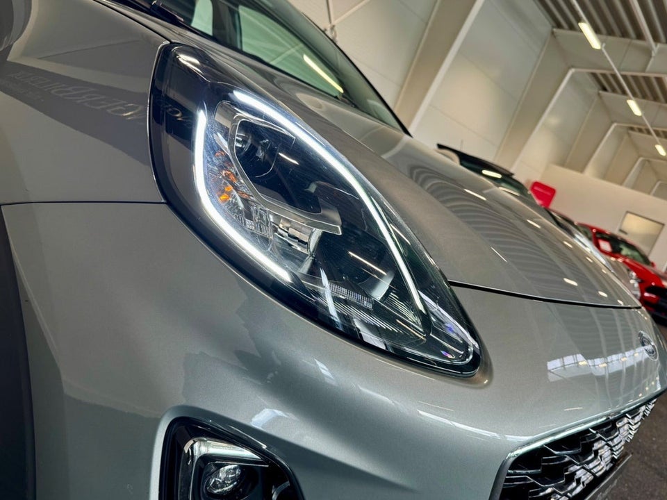 Ford Puma 1,0 EcoBoost mHEV Titanium 5d