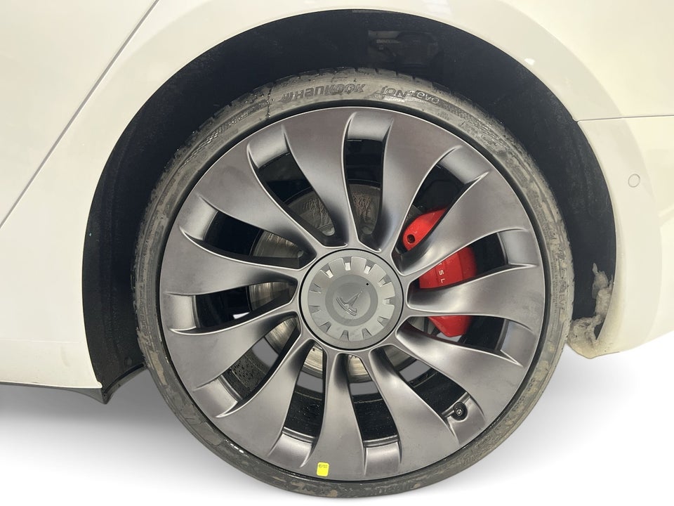 Tesla Model 3 Performance AWD 4d