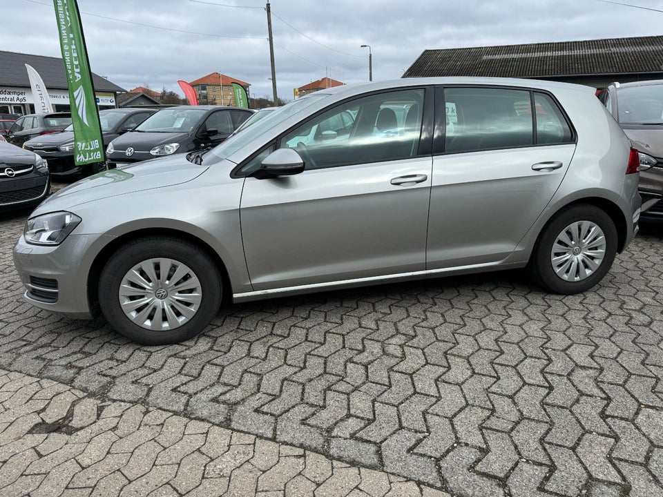 VW Golf VII 1,4 TSi 125 Edition 40 BMT 5d