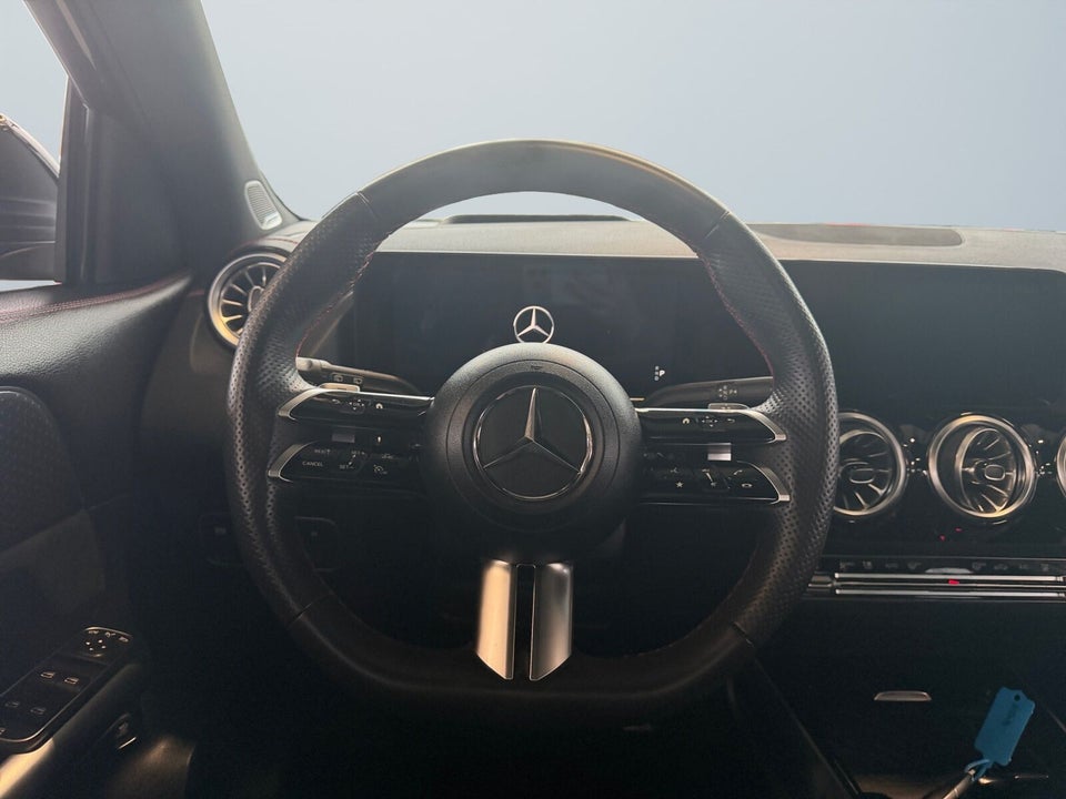 Mercedes EQA250+ AMG Premium 5d