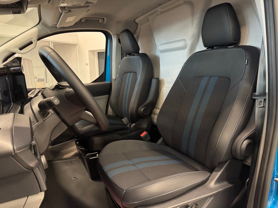 Ford E-Transit Custom 340L 64 Sport