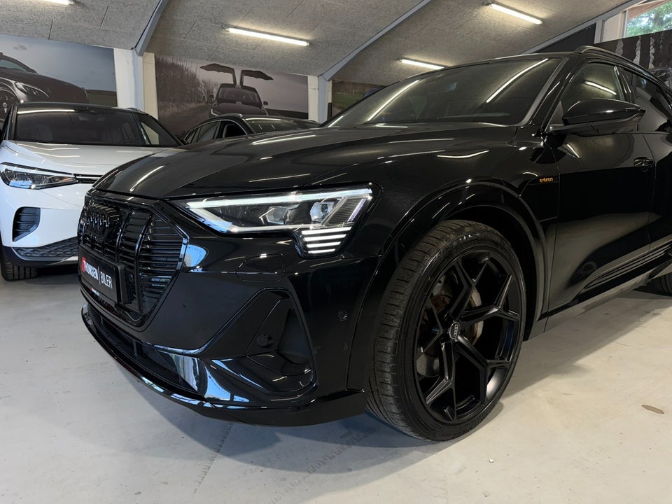 Audi e-tron 55 S-line quattro 5d