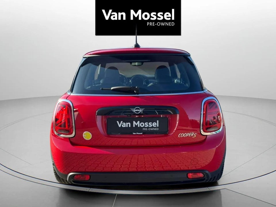 MINI Cooper SE Younique Trim 3d