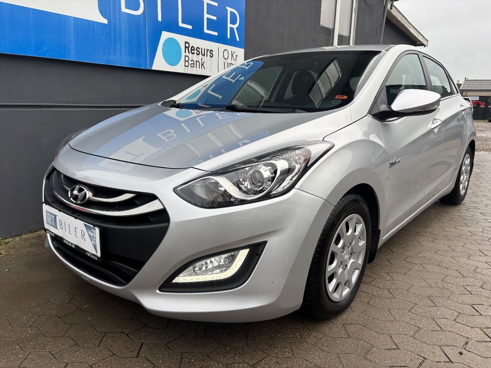 Hyundai i30 1,6 GDi Comfort Eco 5d